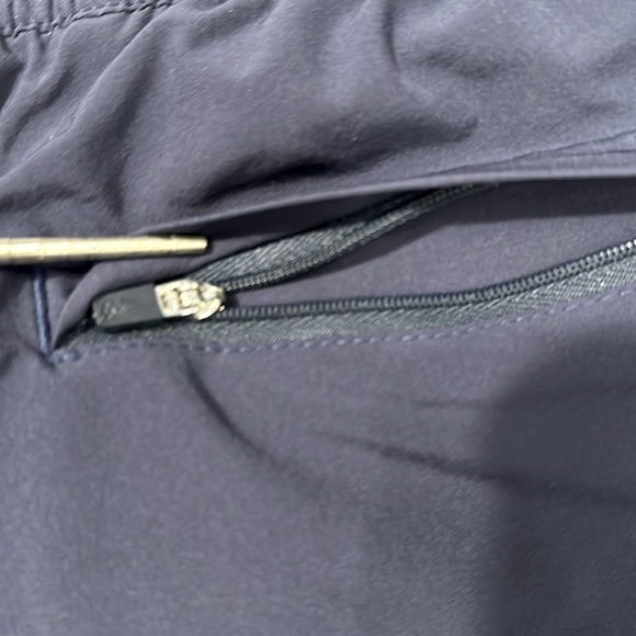 🐊 Chubbies XL 7 in. inseam, The Everglades navy w/ alligator compression shorts - Picture 9 of 11